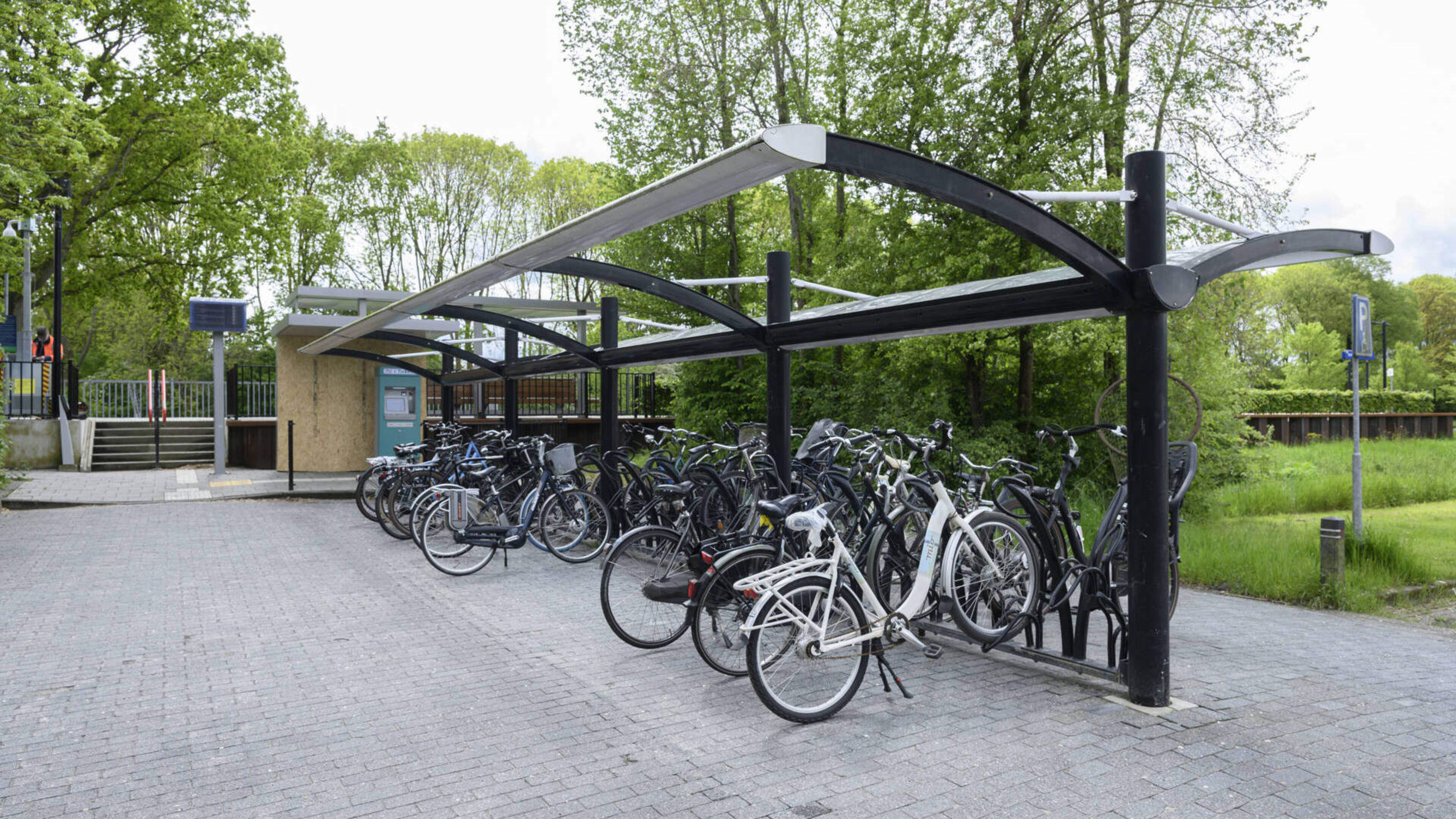 ProRail plaatst camera op station Delfzijl-West na vernielingen van ruim 100.000 euro