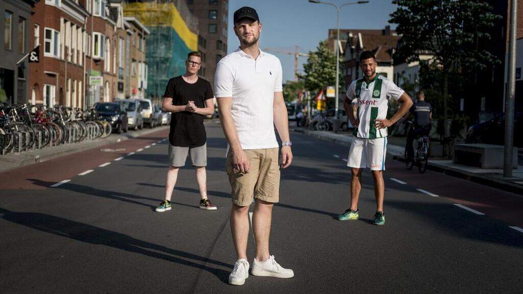 Groningse rapper Roberto Tan: ‘Het rebelse zit gewoon niet in me ...