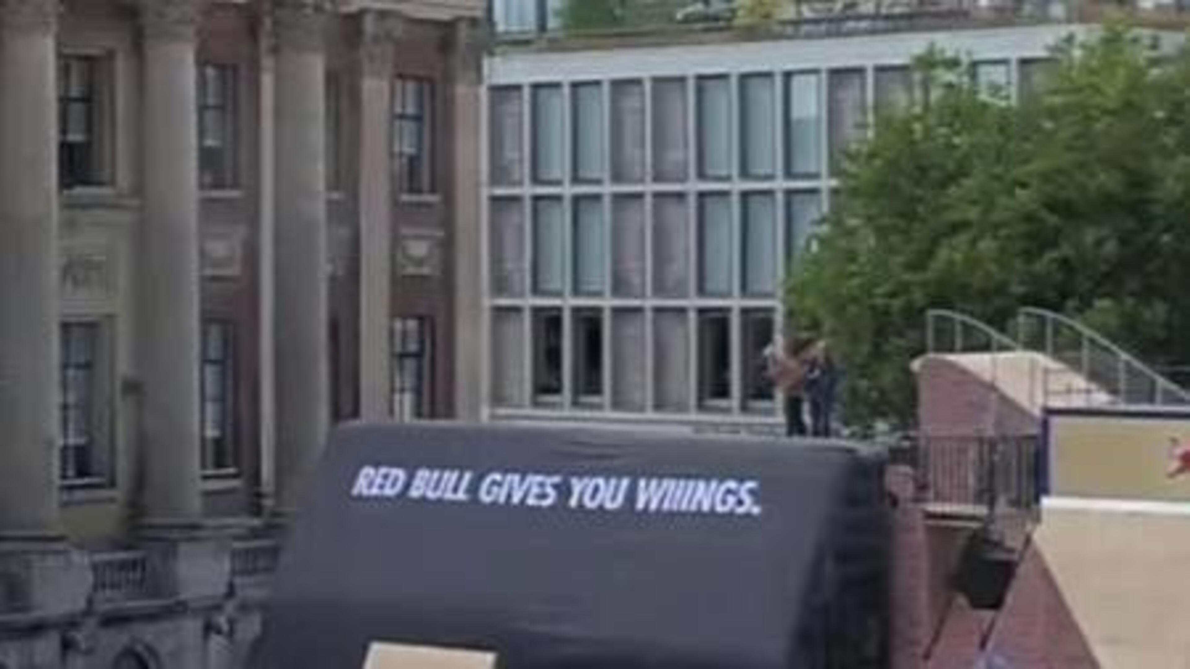 Voorproefje van de Red Bull District Ride