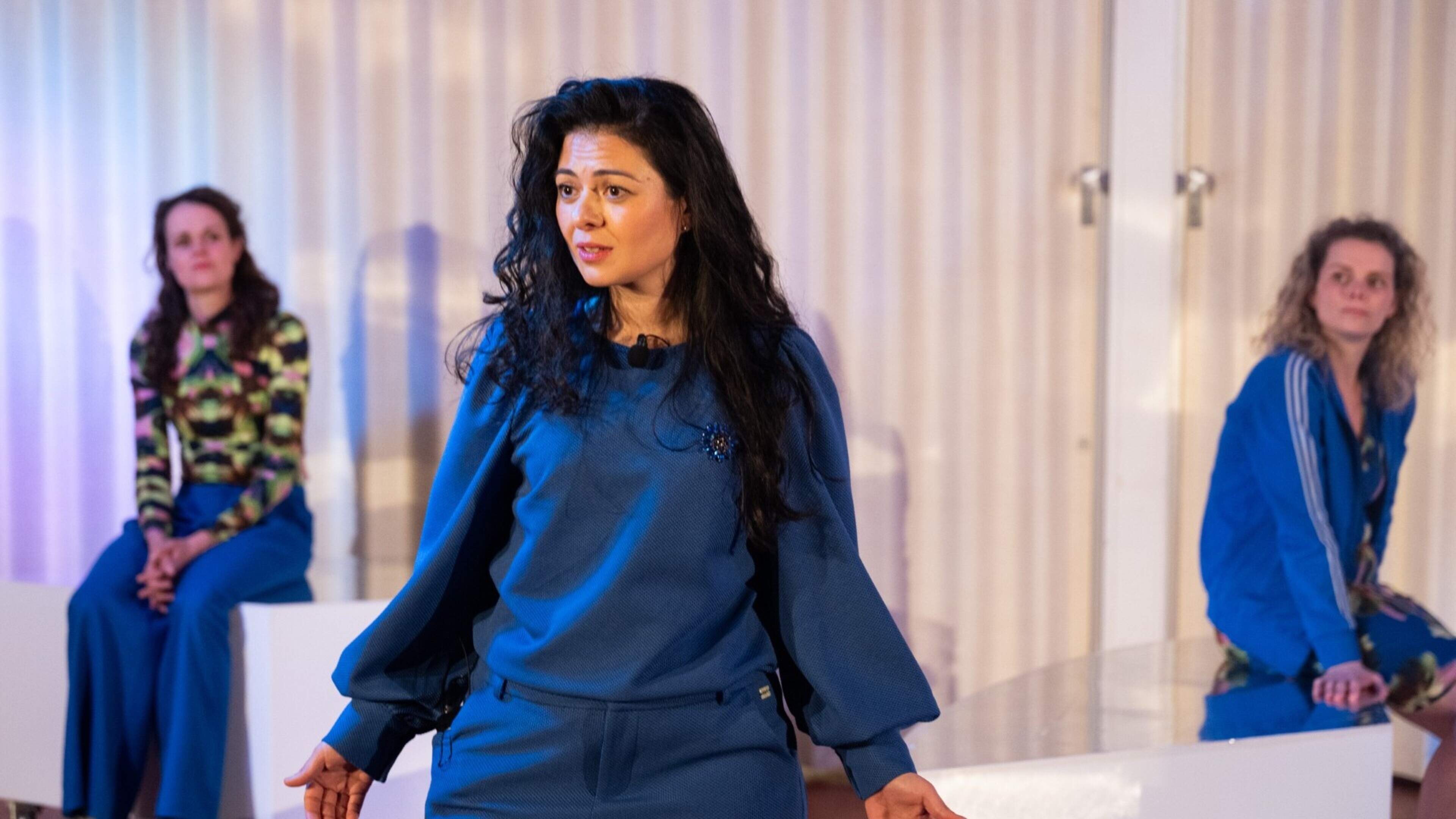 Indringende theatervoorstellingen in Beilen en Smilde over het moederschap of het uitblijven daarvan