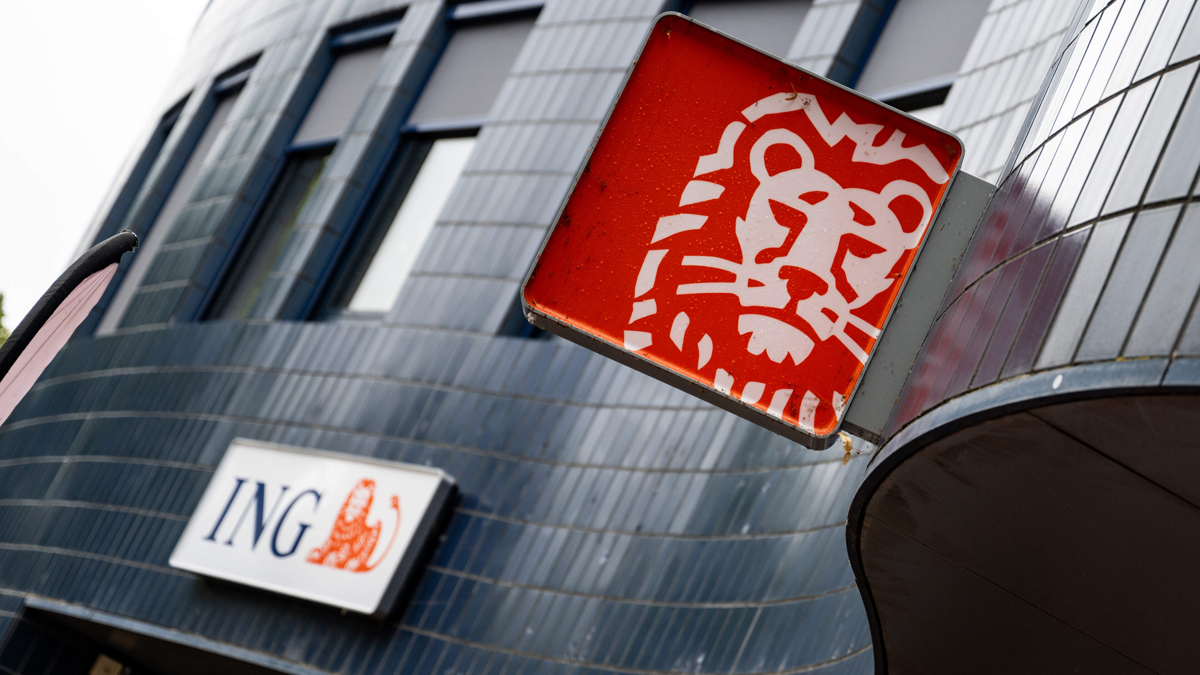 Gefrustreerde man uit Exloo mag medewerkers ING niet meer lastigvallen en krijgt contactverbod