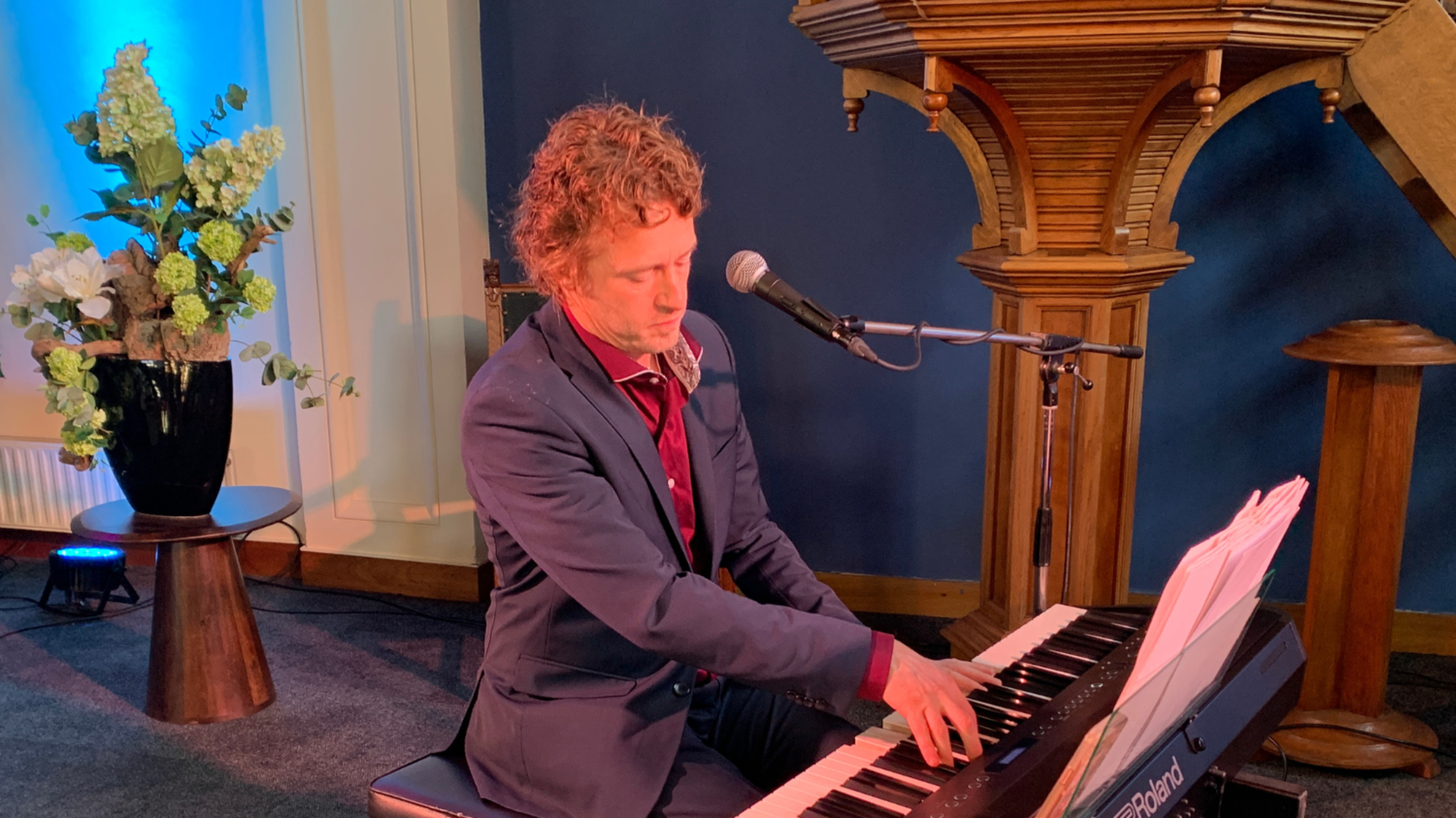 Roon Staal geeft zomerconcert in Stefanuskerk Beilen