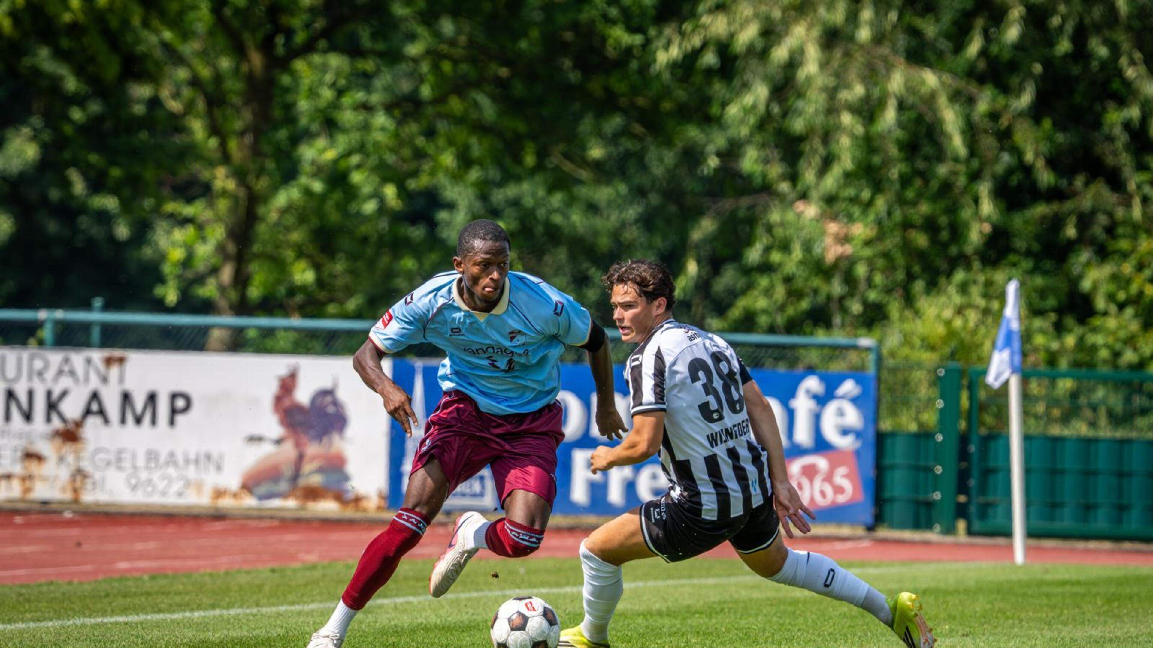 FC Emmen blessures tegen Heracles Almelo: Østergaard mist competitiestart