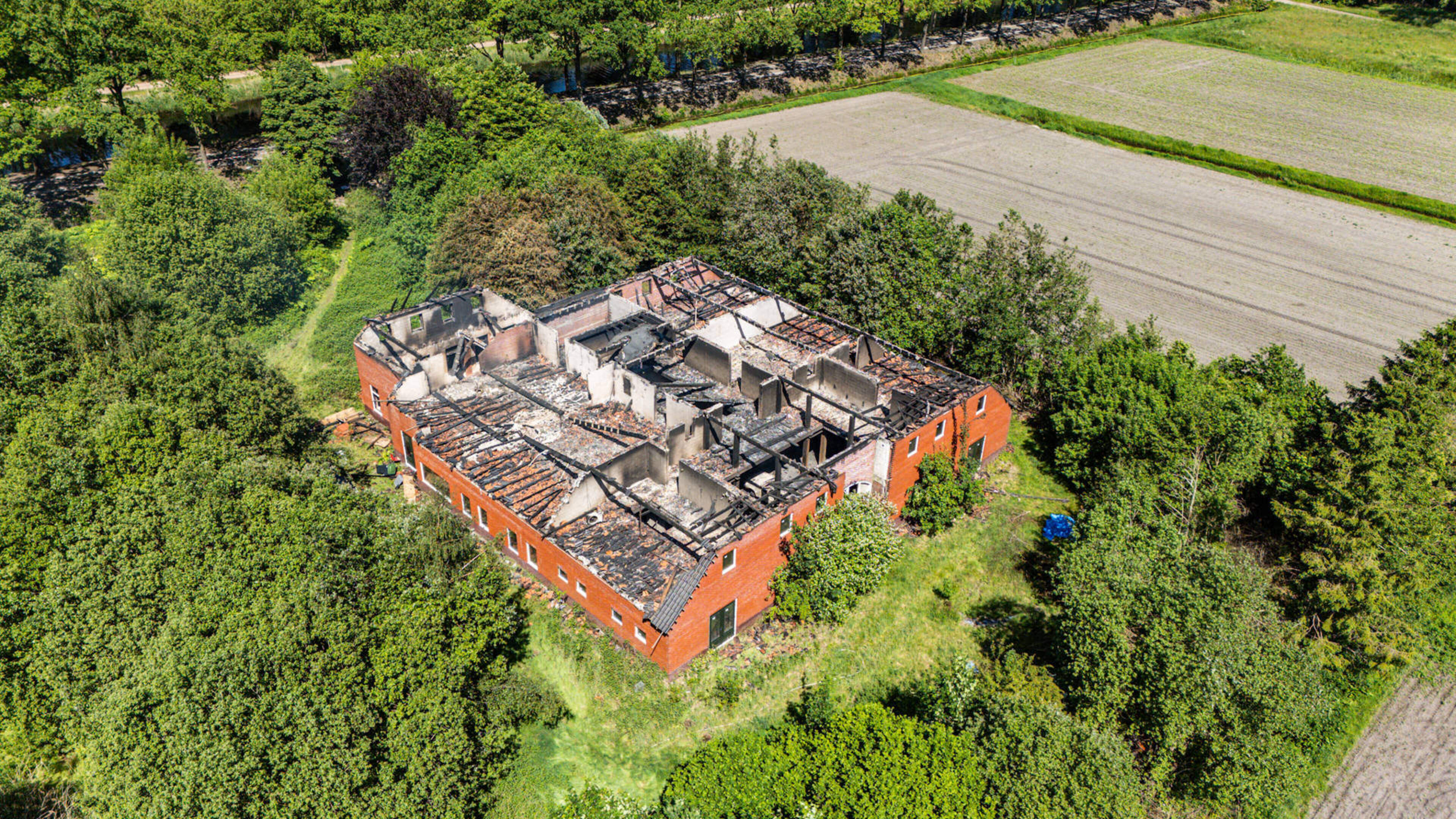 Afgebrande woning Sellingen zou over twee weken worden geveild. ‘Heel triest’