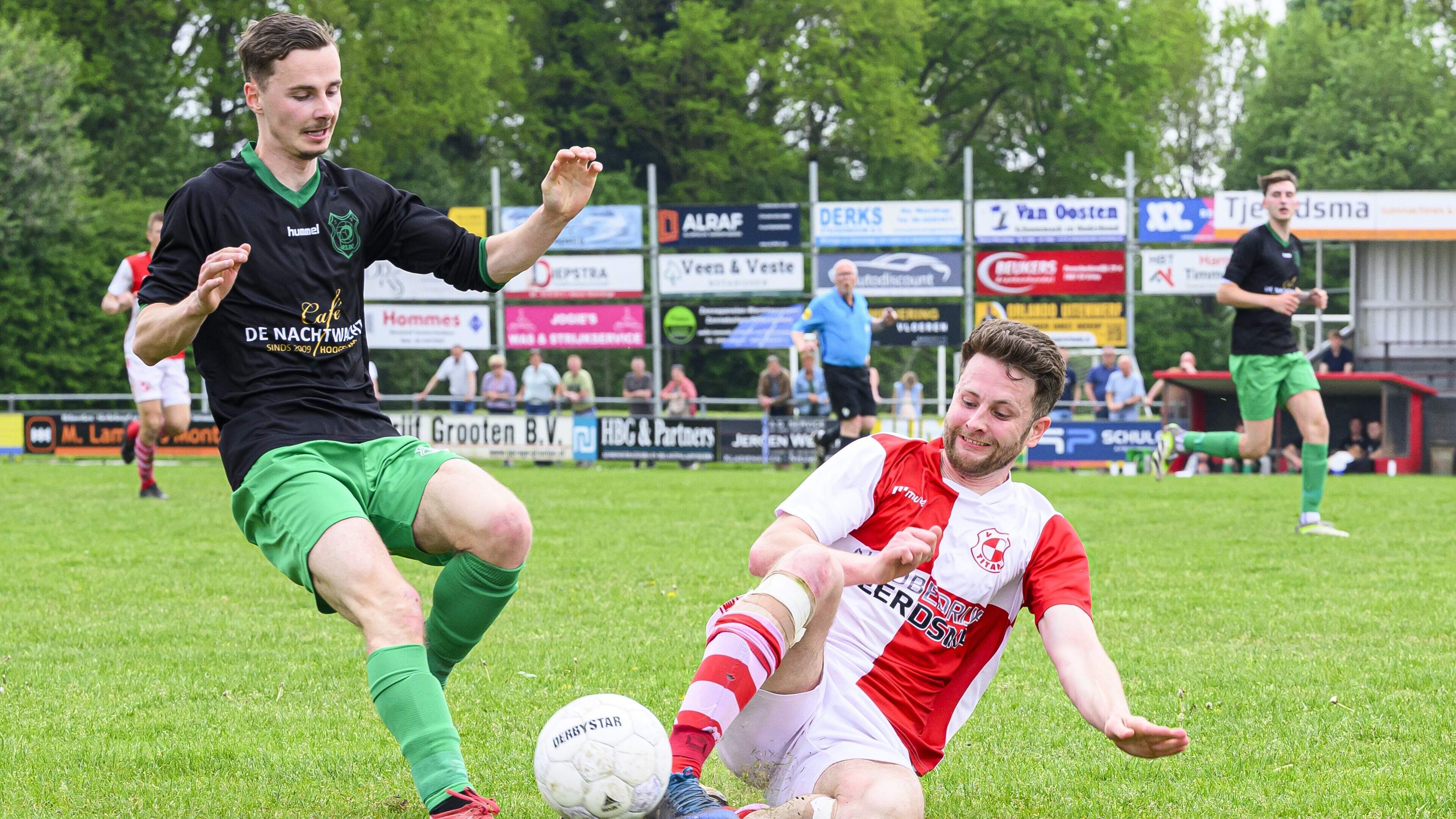 Geen echt verjaardagscadeau voor trainer John Kramer van Pesse door gelijkspel tegen Titan