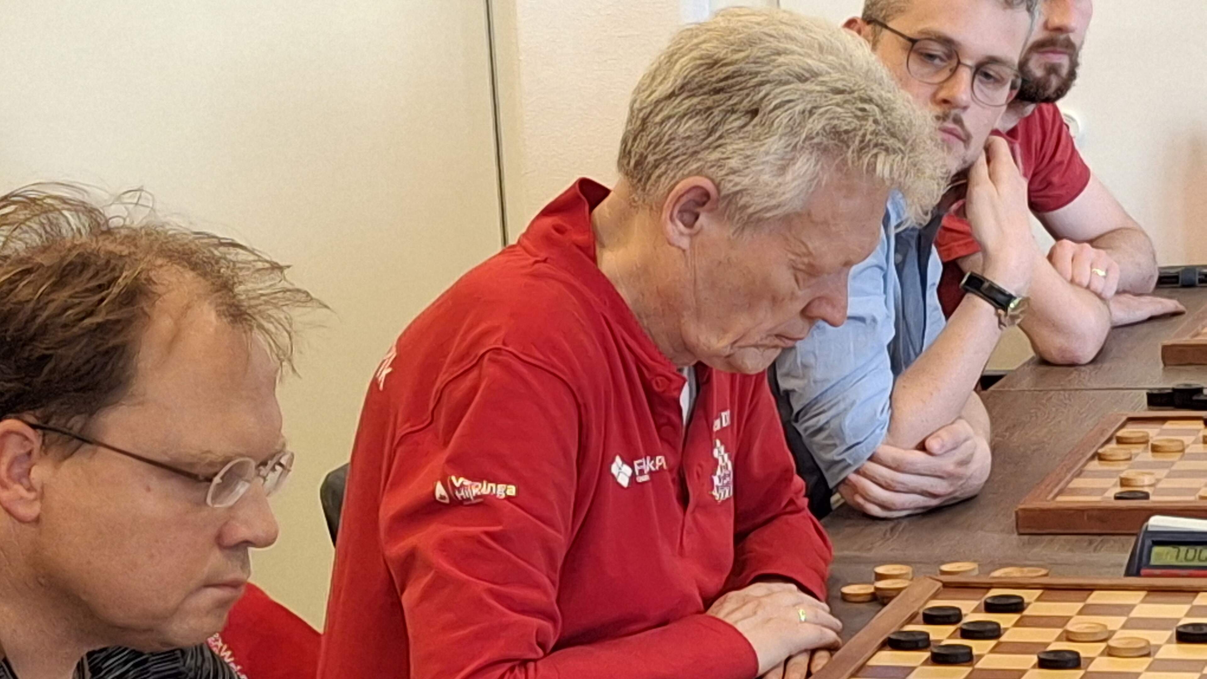 Dammers Hijken DTC schuiven door het oog van de naald naar vijfde nationale bekerwinst op rij