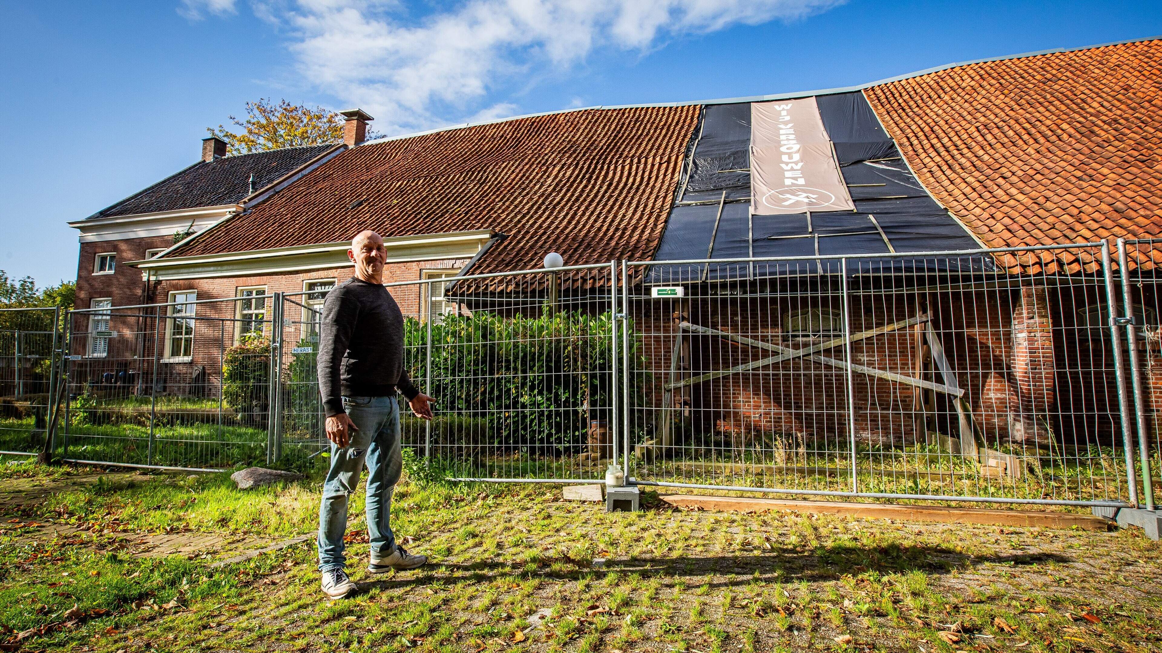 Sauna van Kees in Midwolda is al sinds juli verzegeld. ‘Ik kan niet bij mijn eigen spullen’