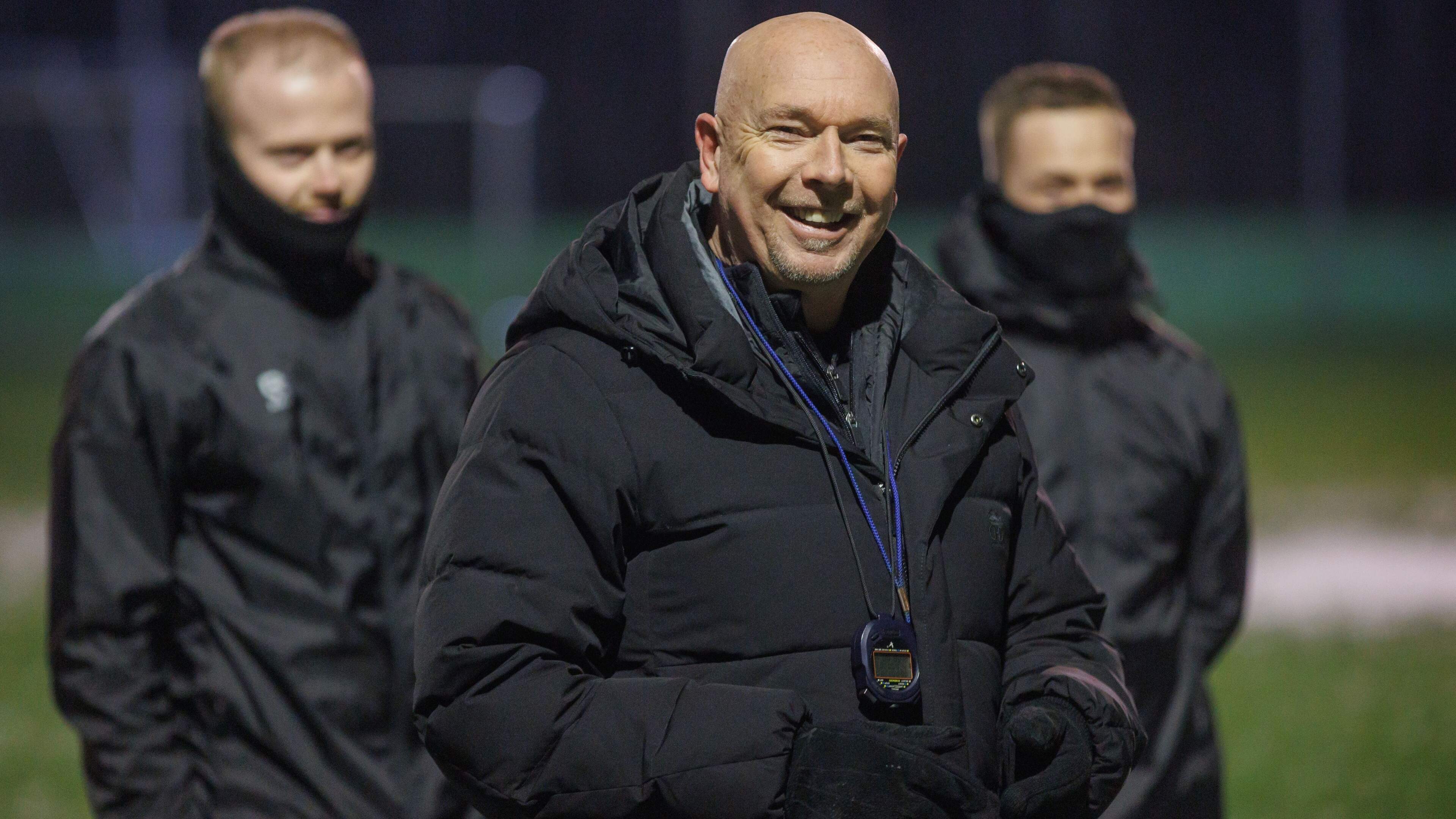 Scheidsrechter belaagd bij Stedum, derbyweekend in Stadskanaal en omstreken