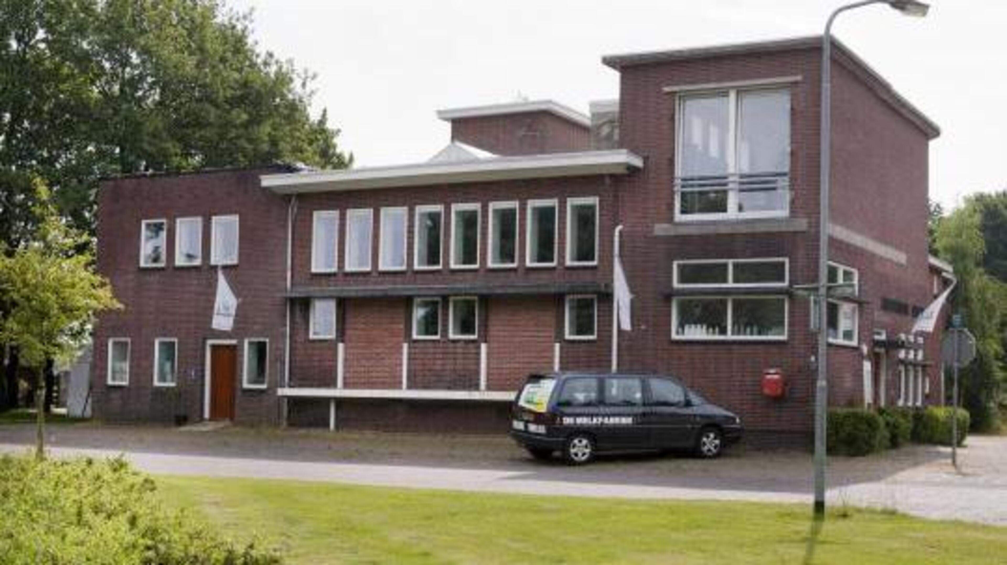 Melkfabriek in Bunne verkocht aan bouwbedrijf. Evenementenlocatie wordt kantoorpand