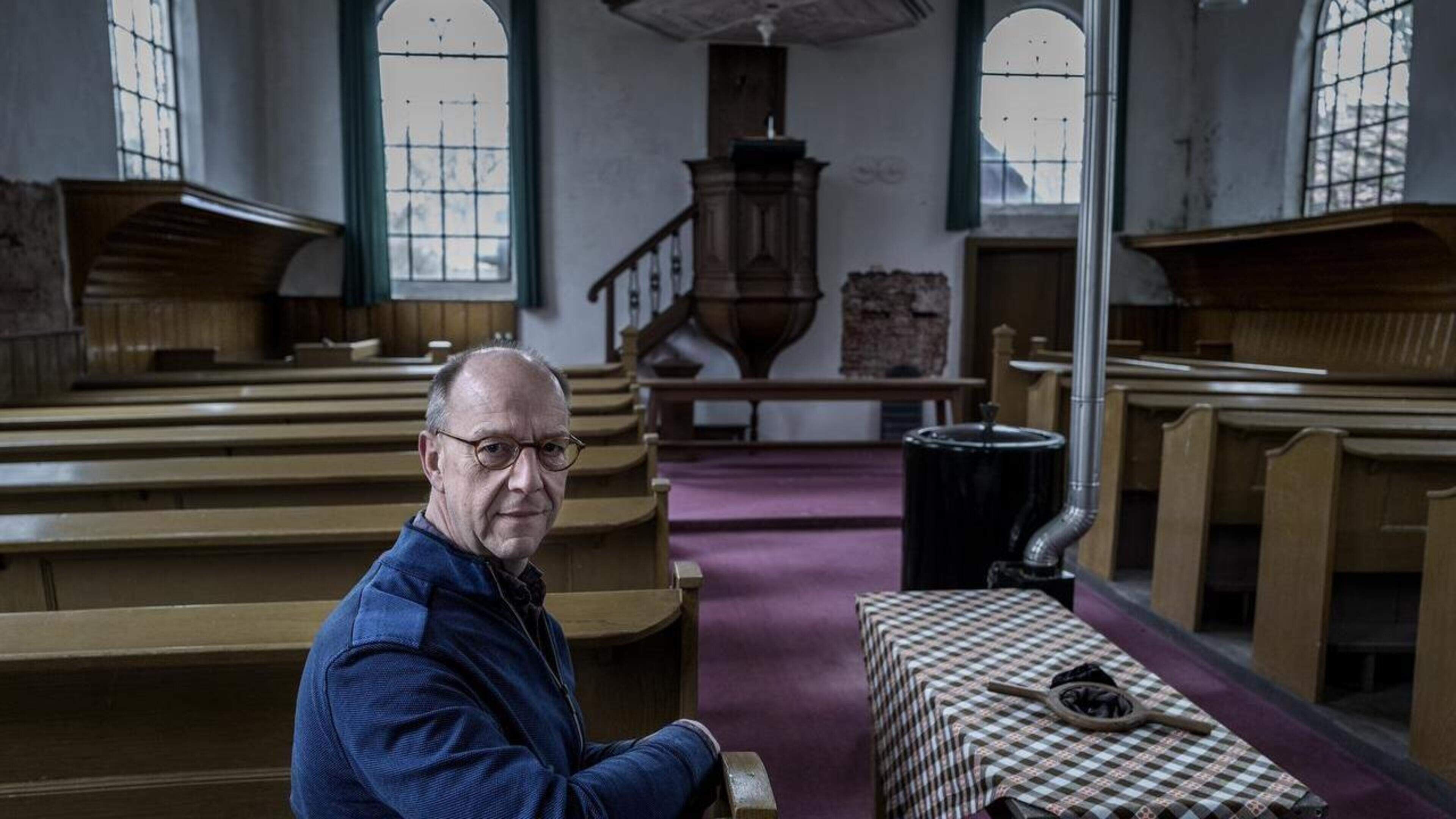 Ik Wacht (77): Jur Bekooy in de kerk van Overschild
